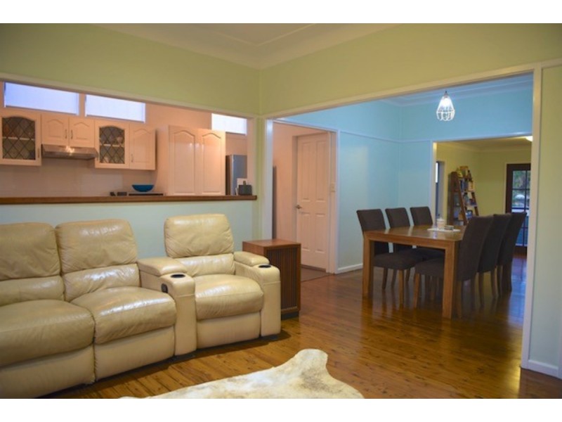 158 Wells Street, Springfield NSW 2250