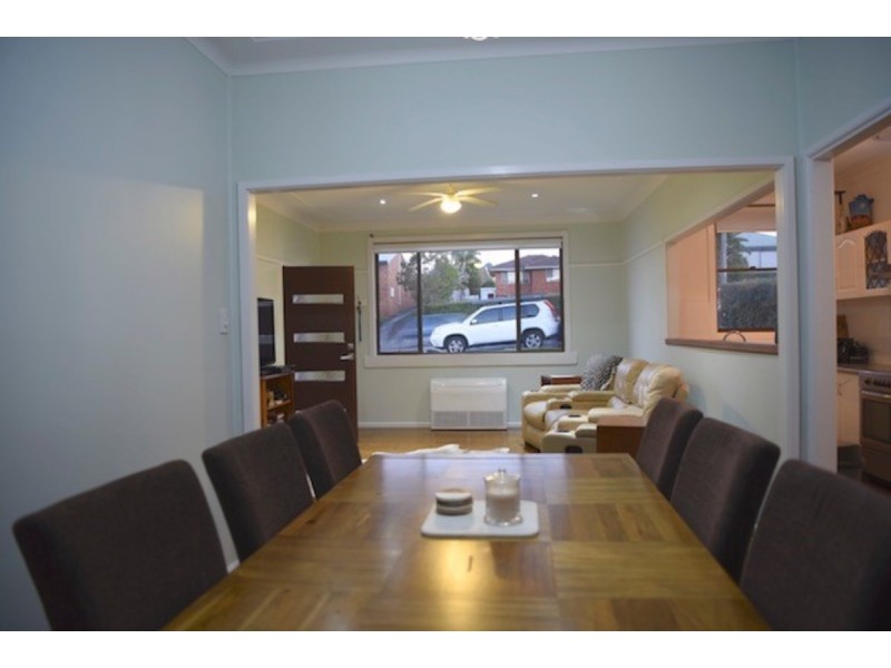 158 Wells Street, Springfield NSW 2250