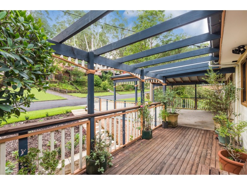 10 Oakglen Road, North Gosford NSW 2250