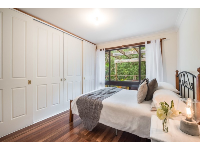 10 Oakglen Road, North Gosford NSW 2250