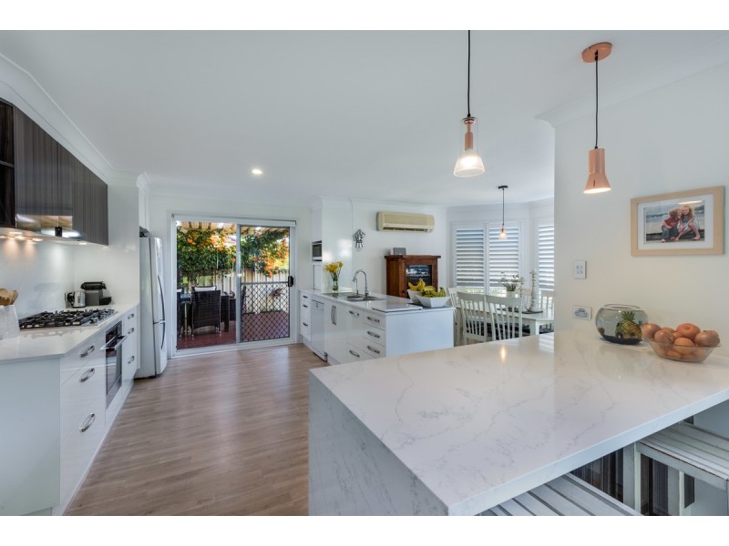 13 Severn Close, Erina NSW 2250