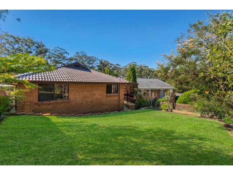 10 Crawford Crescent, Wyoming NSW 2250