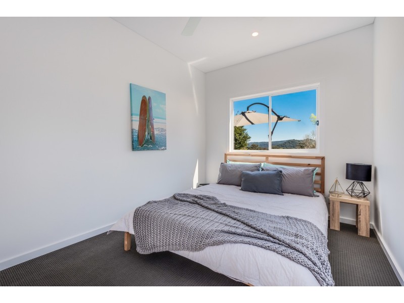 20 Beaumont Avenue, Wyoming NSW 2250