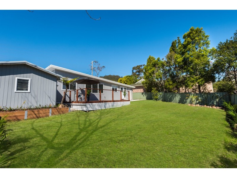 20 Beaumont Avenue, Wyoming NSW 2250