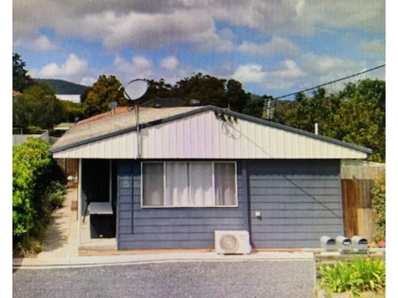 3/5 Lushington Street, East Gosford NSW 2250