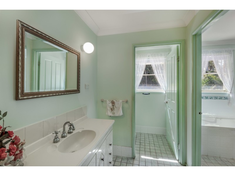 1 Island View Drive, Kincumber NSW 2251