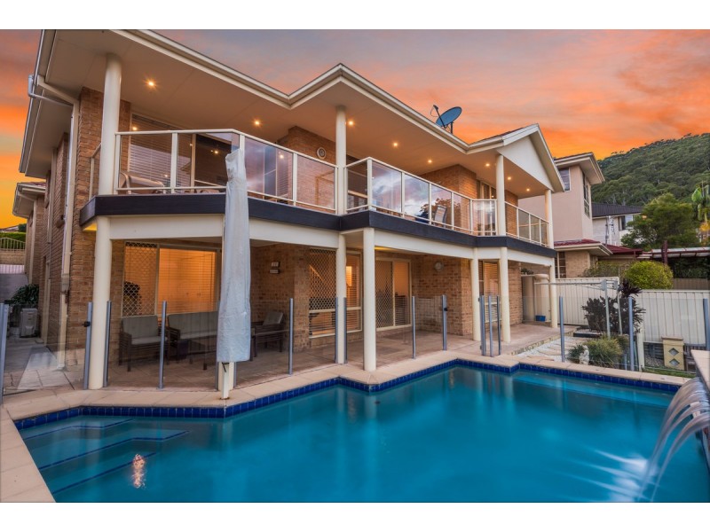 8 Severn Close, Erina NSW 2250