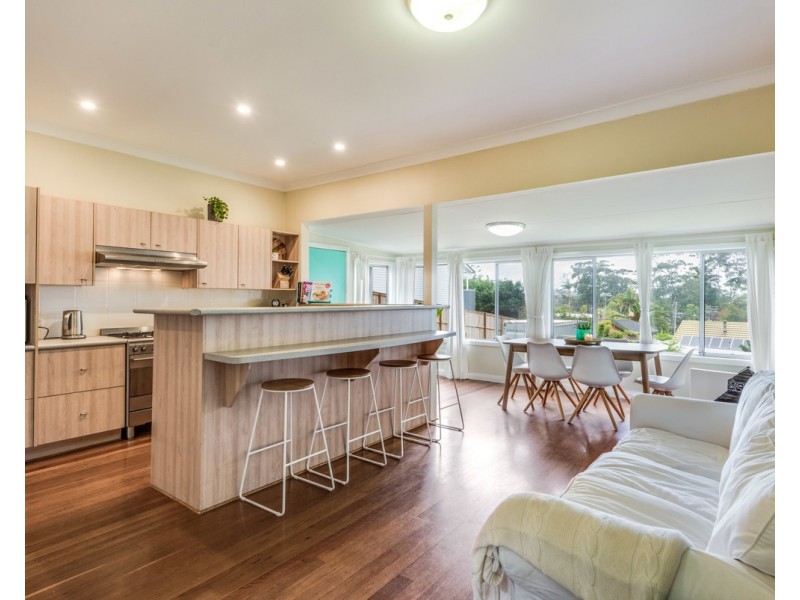 8 Ghersi Avenue, Wamberal NSW 2260