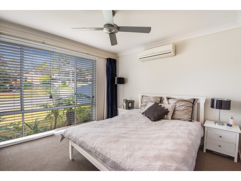 35 Lakala Avenue, Springfield NSW 2250