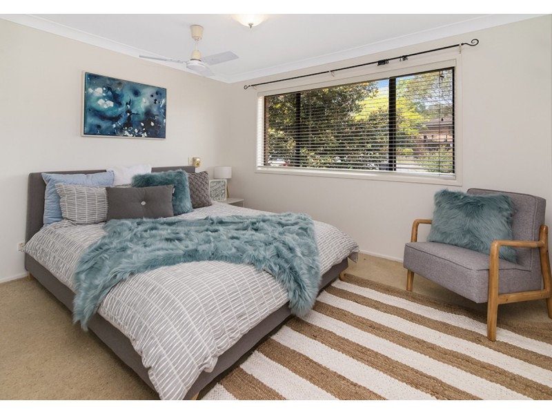 12 Darryl Road, Wyoming NSW 2250