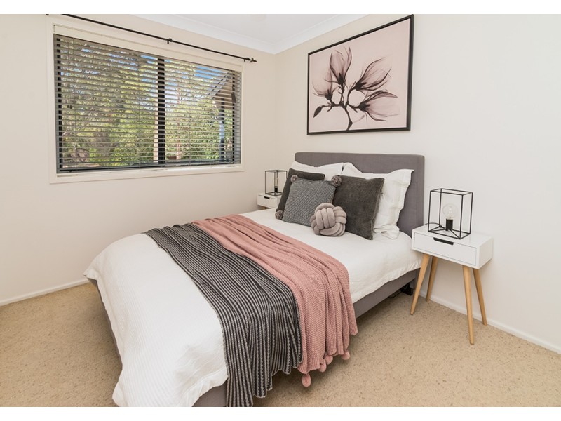 12 Darryl Road, Wyoming NSW 2250