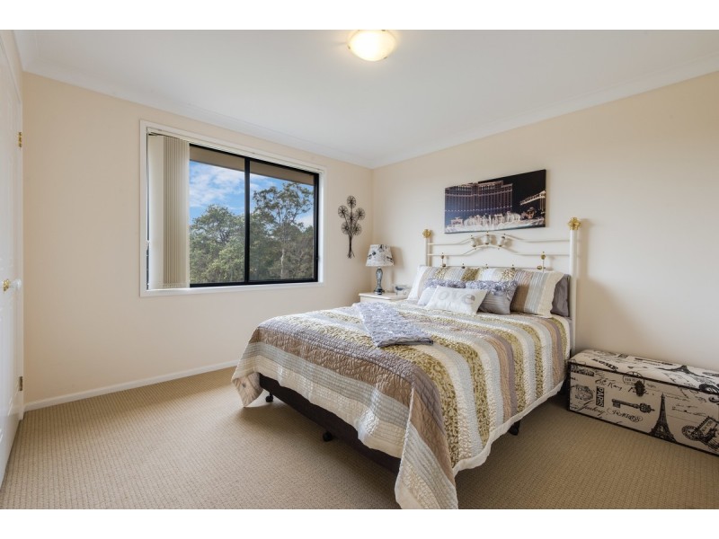 9 Taylor Road, Lisarow NSW 2250