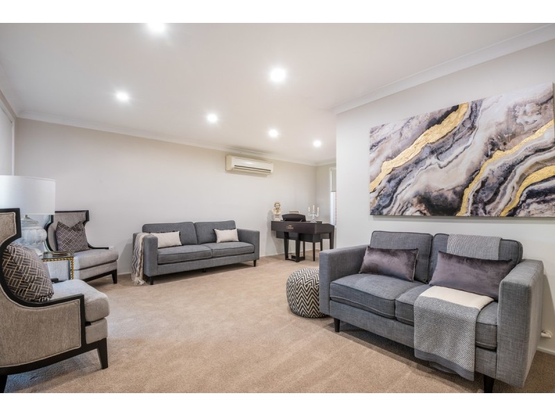 53 Perratt Close, Lisarow NSW 2250