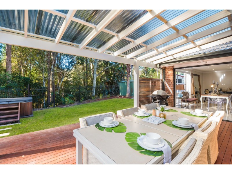 53 Perratt Close, Lisarow NSW 2250