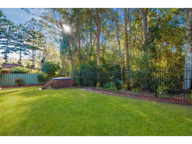 53 Perratt Close, Lisarow NSW 2250