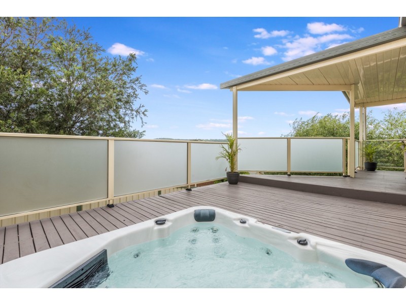 2 Sycamore Close, Springfield NSW 2250