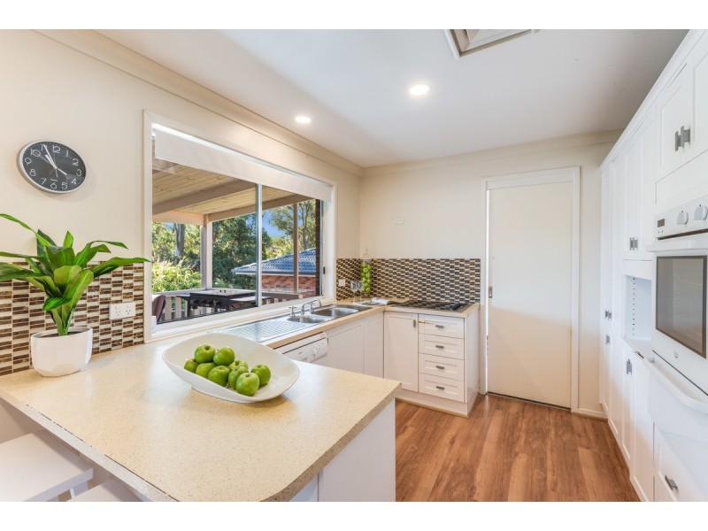 2 Bellbrook Close, Green Point NSW 2251
