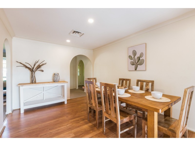 2 Bellbrook Close, Green Point NSW 2251