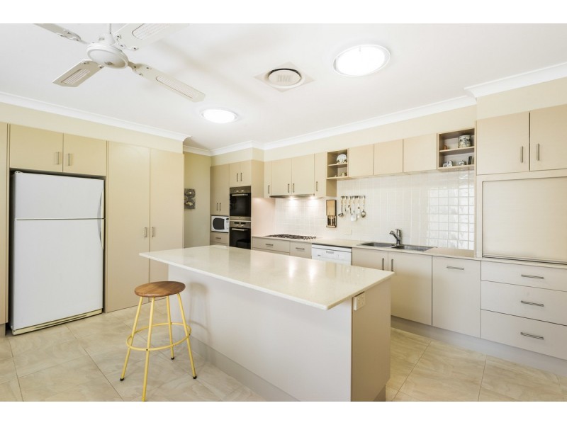 10 Ridgeview Close, Terrigal NSW 2260
