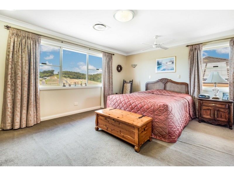 10 Ridgeview Close, Terrigal NSW 2260