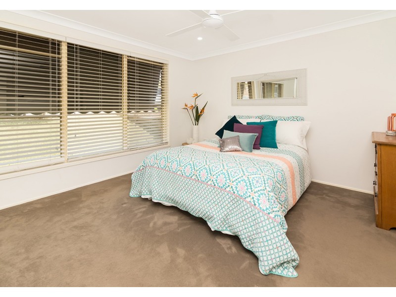 17 Settlers Ridge Close, Lisarow NSW 2250