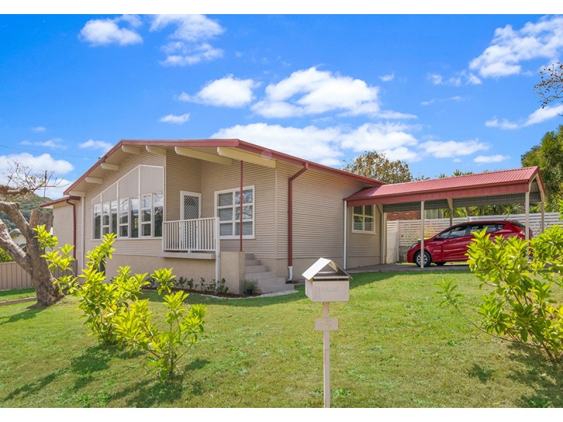 35 Day Street, Wyoming NSW 2250