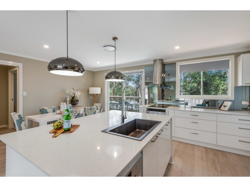 48 Malison Street, Wyoming NSW 2250