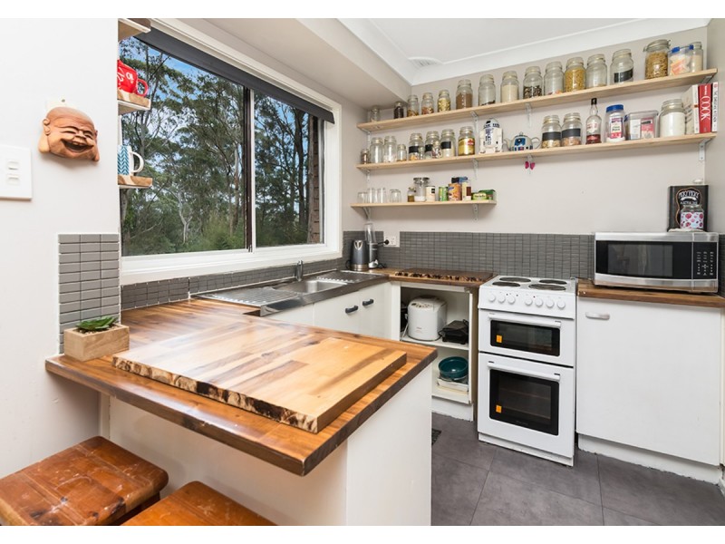 18 Holland Close, Springfield NSW 2250