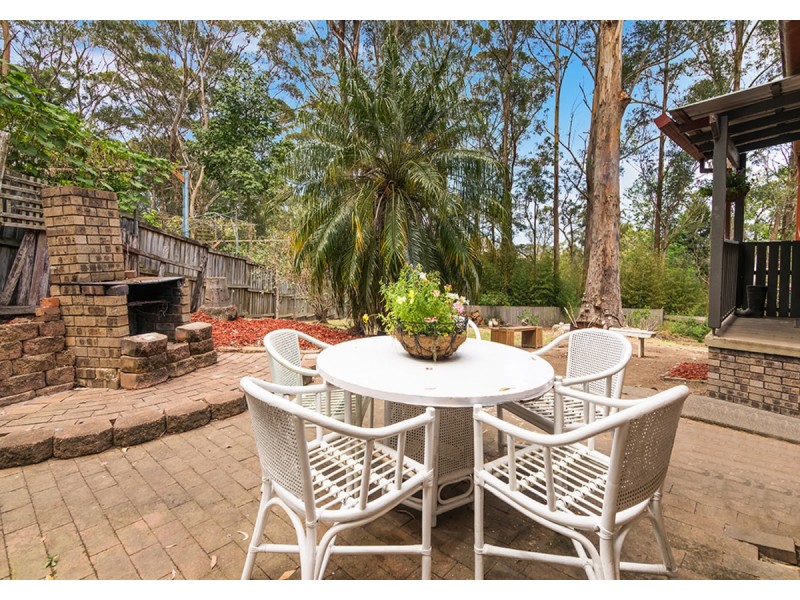 18 Holland Close, Springfield NSW 2250