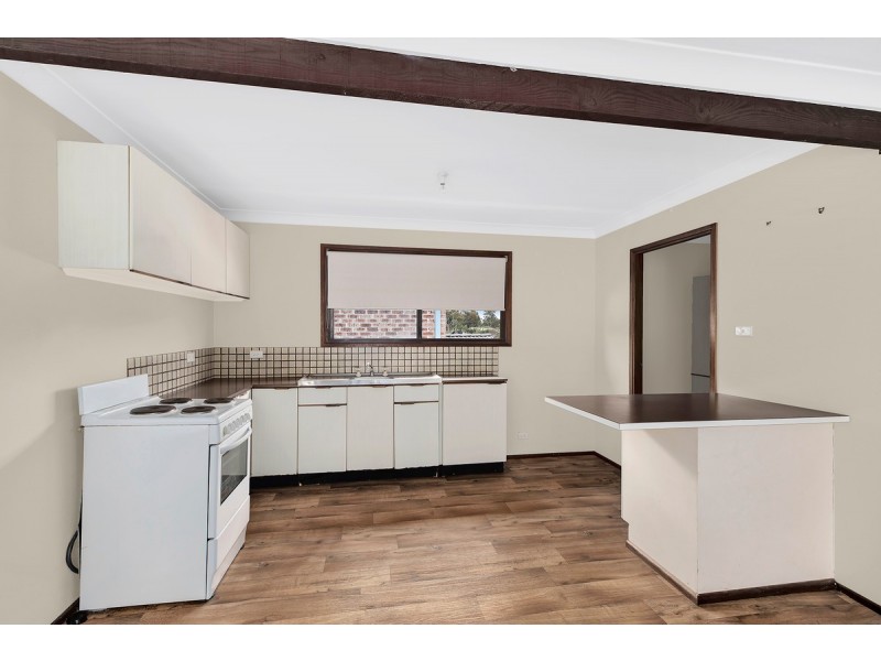 71 John Street, Forresters Beach NSW 2260