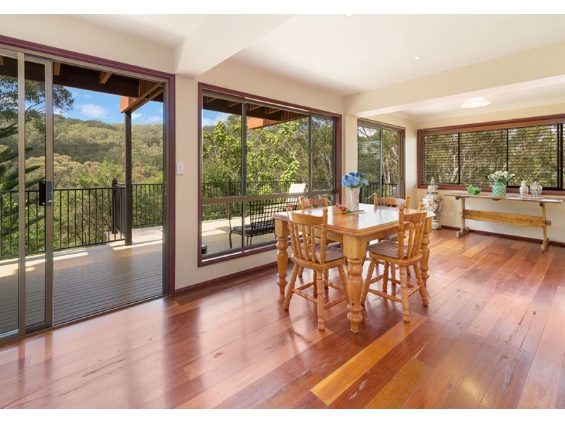 10 South Crescent, North Gosford NSW 2250