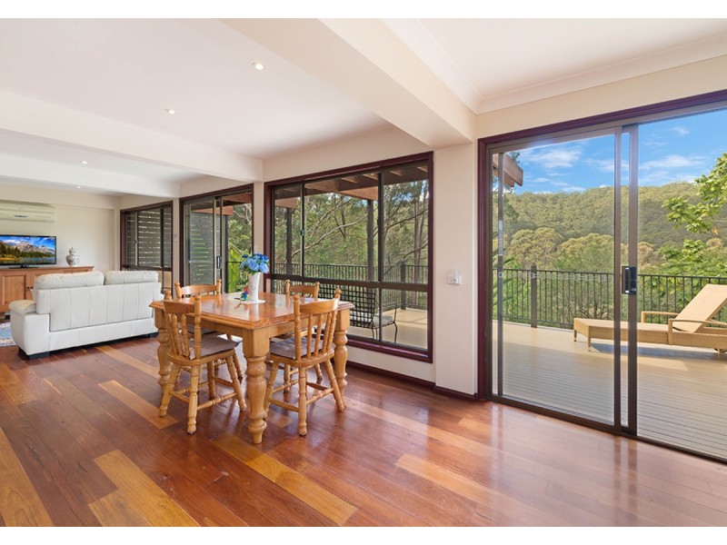 10 South Crescent, North Gosford NSW 2250