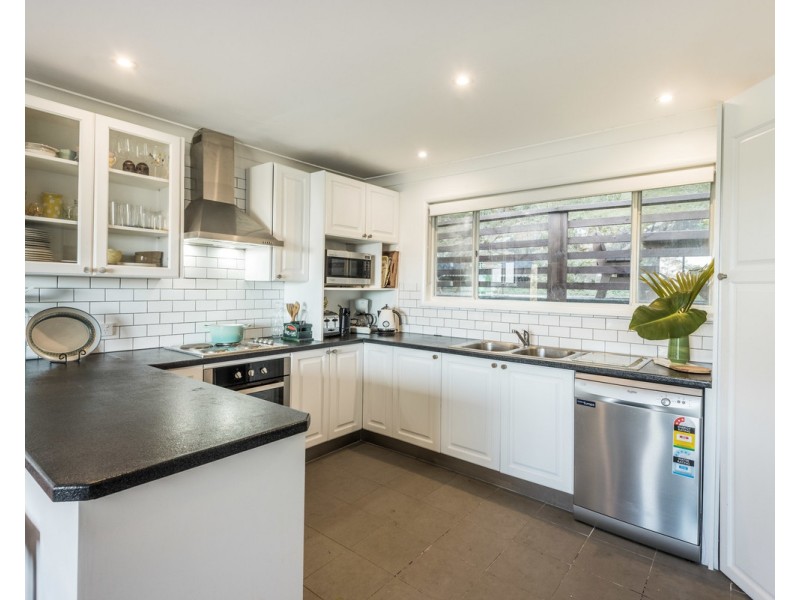 35 Emma James Street, Springfield NSW 2250