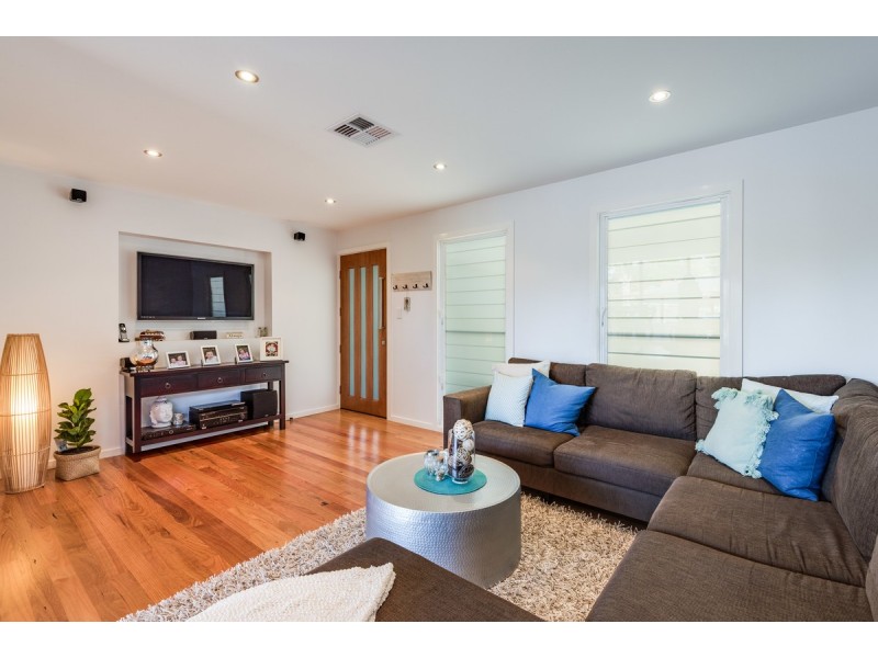 11 Mawarra Road, Wamberal NSW 2260