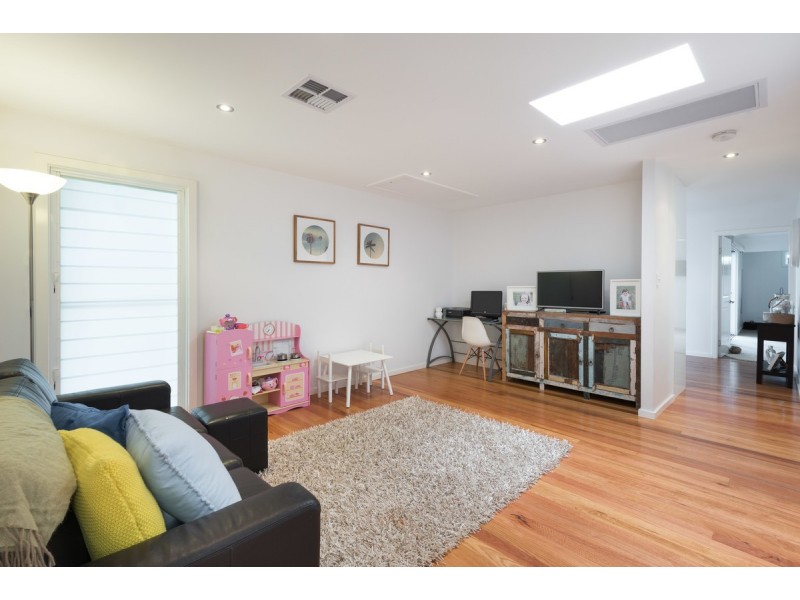 11 Mawarra Road, Wamberal NSW 2260