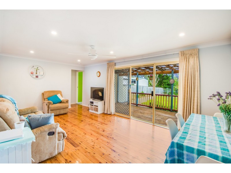 4 Day Street, Wyoming NSW 2250