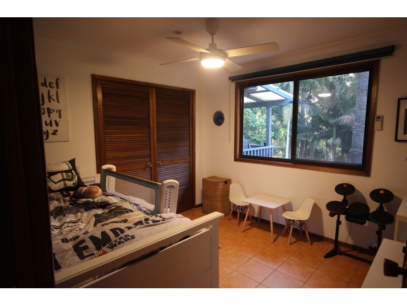 38 Rainforest Road, Wyoming NSW 2250