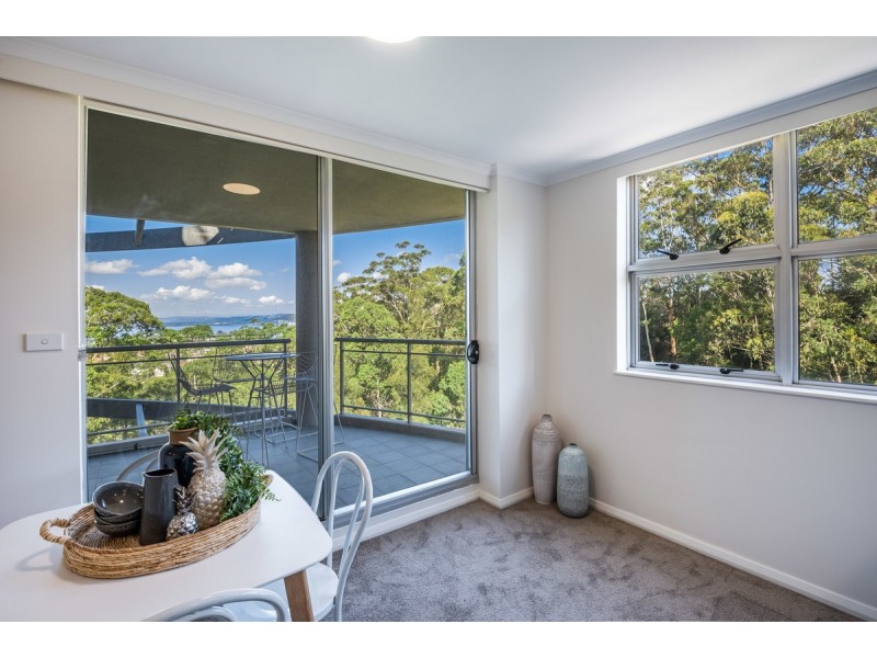 161/80 John Whiteway Drive, Gosford NSW 2250