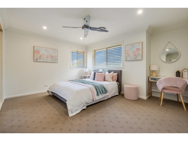 28 Finlay Crescent, Ourimbah NSW 2258