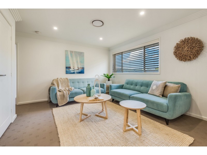 28 Finlay Crescent, Ourimbah NSW 2258