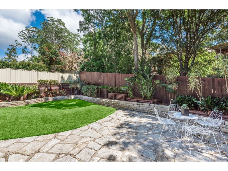 28 Finlay Crescent, Ourimbah NSW 2258