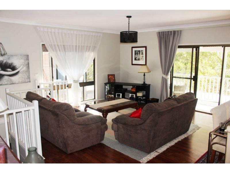 23 Green Oaks Road, Narara NSW 2250