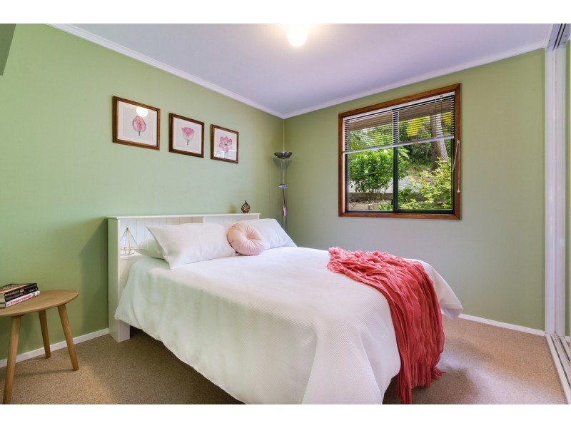 8 Nalkari Avenue, Wyoming NSW 2250