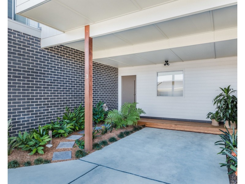 3/11 White Street, East Gosford NSW 2250