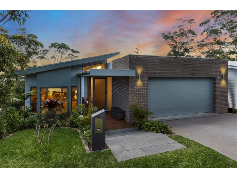 27 Surf Rider Avenue, North Avoca NSW 2260