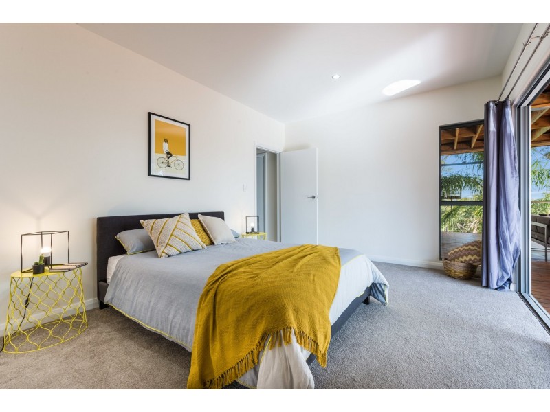 27 Surf Rider Avenue, North Avoca NSW 2260