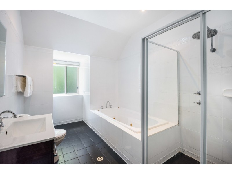 14 – 16 Erina Valley Road, Erina NSW 2250