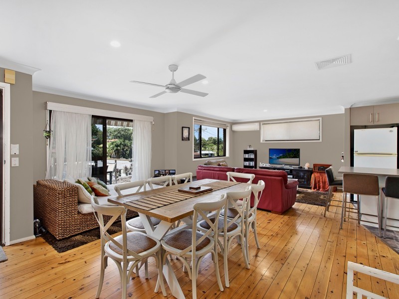 18 Holmes Road, Terrigal NSW 2260