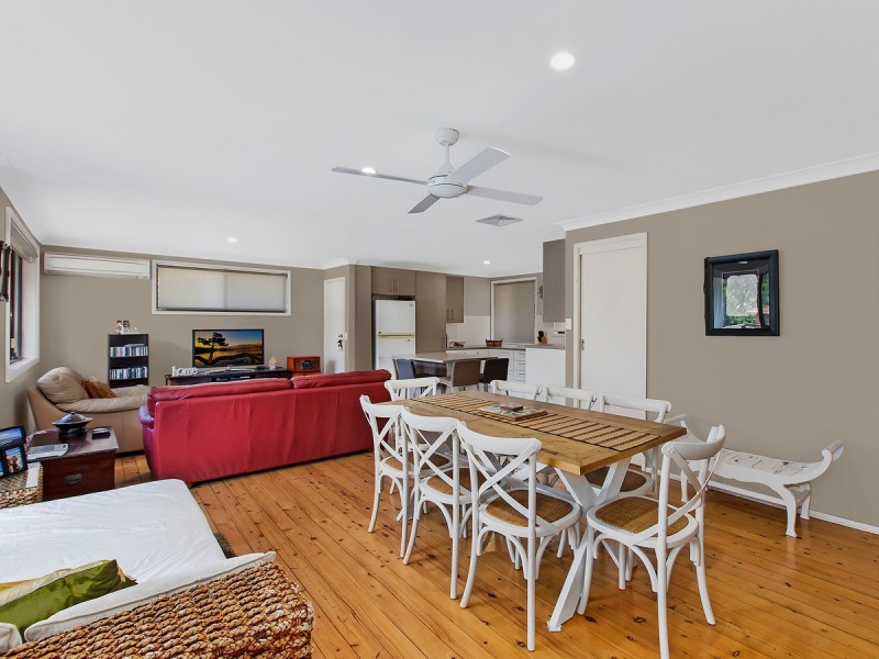 18 Holmes Road, Terrigal NSW 2260