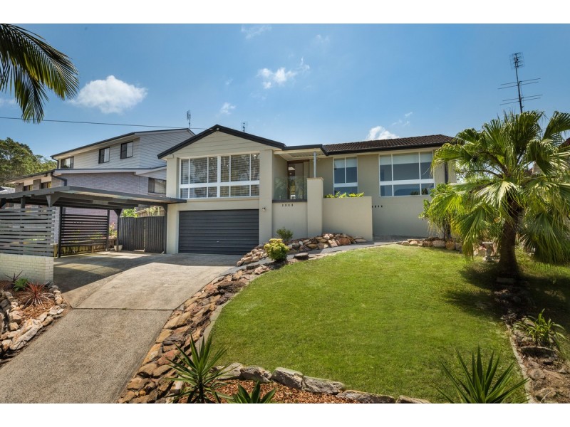 12 Dora Street, Lisarow NSW 2250